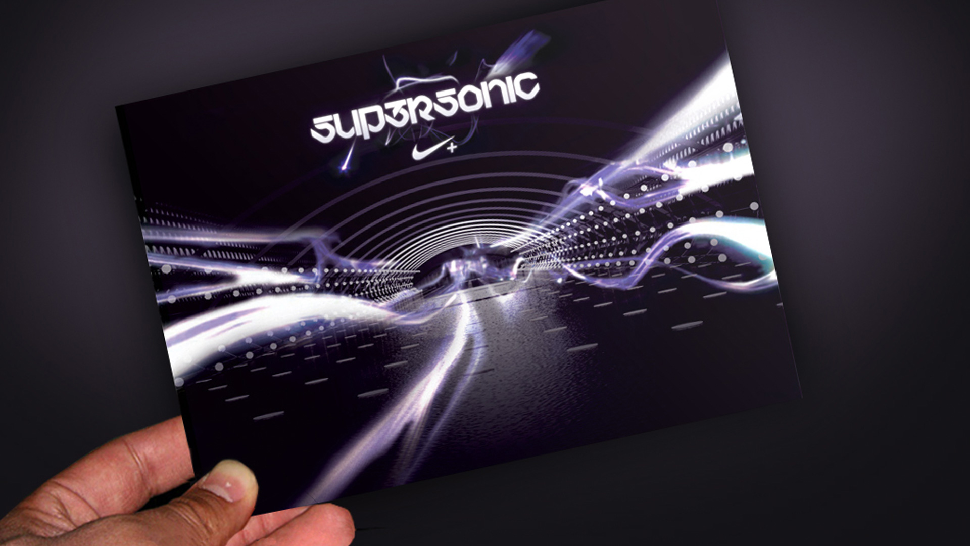 Supersonic_Hero_Shot_24